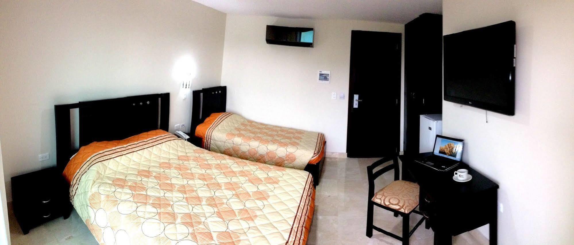 Hotel Suite Continental 巴兰基亚 外观 照片